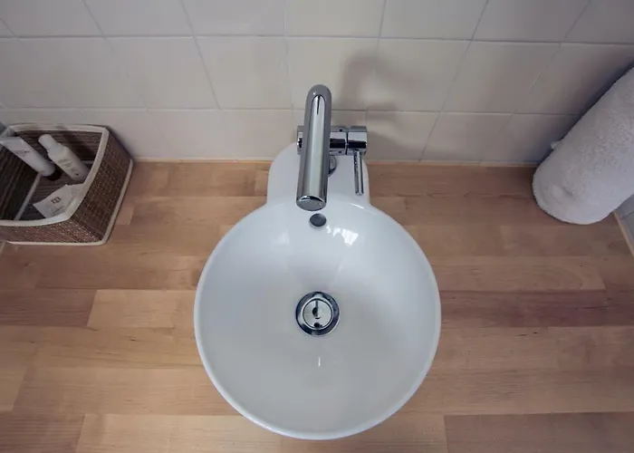 Apartment Bright And Spacious Retreat